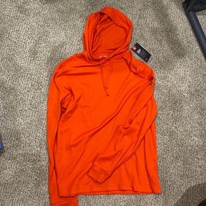 Waffle weave under armor hooded long sleeve shirt.  Brand new.